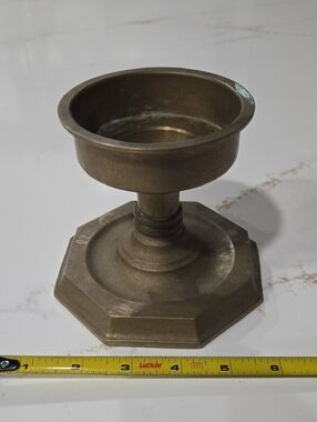 Source Unknown Brass-Tone Octagonal Pedestal Bowl